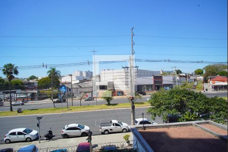 Sacada _Vista  de apartamento para alugar com 2 quartos, 68m² em São Sebastião, Porto Alegre