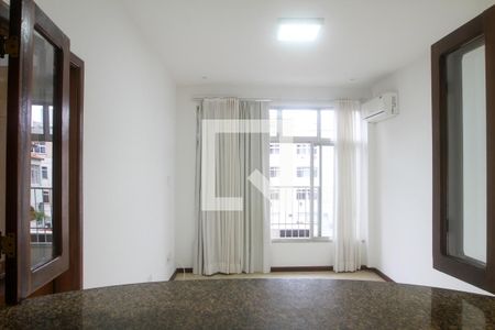 Sala de apartamento para alugar com 2 quartos, 61m² em Gávea, Rio de Janeiro