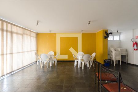 Apartamento à venda com 58m², 2 quartos e 1 vagaÁrea comum