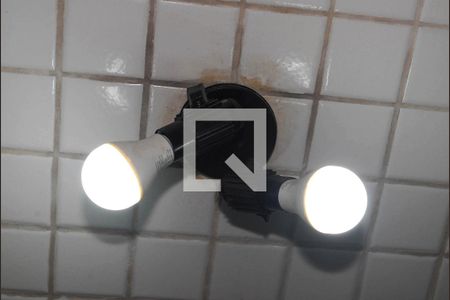 Casa à venda com 170m², 3 quartos e 2 vagas Casa à venda com 170m², 3 quartos e 2 vagasCozinha