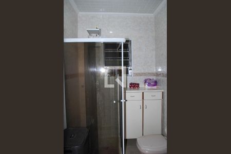 Casa à venda com 170m², 3 quartos e 2 vagas Casa à venda com 170m², 3 quartos e 2 vagasBanheiro 2