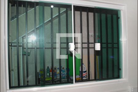 Casa à venda com 170m², 3 quartos e 2 vagas Casa à venda com 170m², 3 quartos e 2 vagasQuarto 3