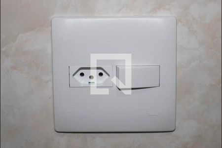 Casa à venda com 170m², 3 quartos e 2 vagas Casa à venda com 170m², 3 quartos e 2 vagasBanheiro 2