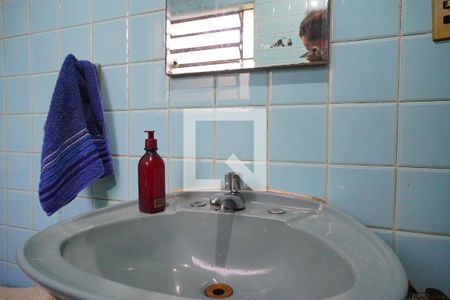 Casa à venda com 411m², 6 quartos e 6 vagasBanheiro