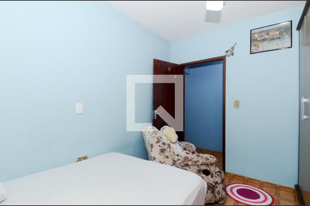 Casa à venda com 220m², 3 quartos e 2 vagasQuarto 2