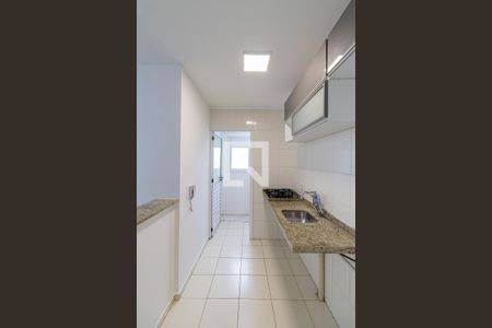 Sala/Cozinha de apartamento para alugar com 2 quartos, 47m² em Parque Paineiras, São Paulo