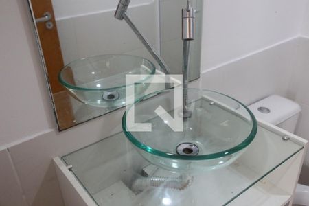 Apartamento à venda com 62m², 2 quartos e 1 vaga Apartamento à venda com 62m², 2 quartos e 1 vagaBanheiro Social