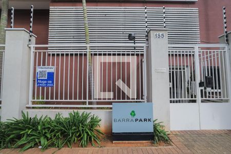 Apartamento à venda com 65m², 2 quartos e 1 vagaFachada