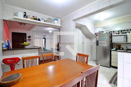 Casa à venda com 126m², 3 quartos e 2 vagasCozinha