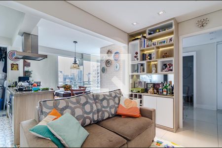 Sala de apartamento para alugar com 2 quartos, 70m² em Pinheiros, São Paulo