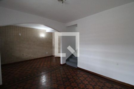 Sala 1 de casa para alugar com 4 quartos, 130m² em Jardim Palmares (zona Sul), São Paulo