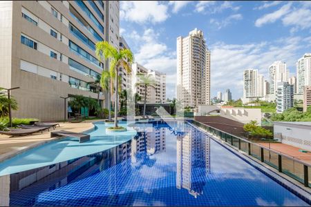 Apartamento à venda com 156m², 4 quartos e 3 vagasPiscina