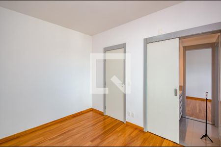 Apartamento à venda com 156m², 4 quartos e 3 vagasSemi - suíte 2