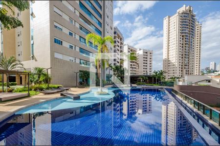 Apartamento à venda com 156m², 4 quartos e 3 vagasPiscina