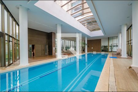 Apartamento à venda com 156m², 4 quartos e 3 vagasPiscina Coberta