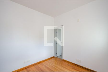 Apartamento à venda com 156m², 4 quartos e 3 vagasSuíte 2