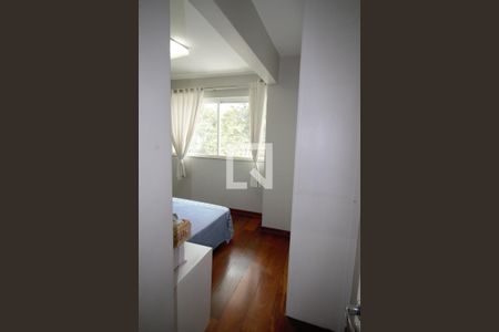 Casa à venda com 501m², 5 quartos e 5 vagasQuarto 4