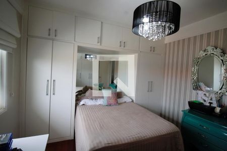 Casa à venda com 501m², 5 quartos e 5 vagasQuarto 5