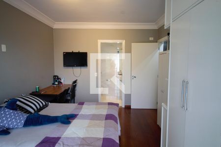 Casa à venda com 501m², 5 quartos e 5 vagasSuíte 2