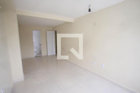 Casa à venda com 108m², 3 quartos e 1 vaga Casa à venda com 108m², 3 quartos e 1 vagaQuarto Suíte 2