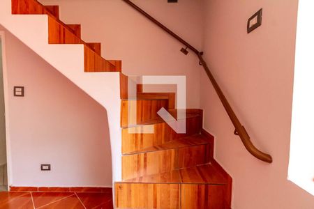 Escada de casa à venda com 5 quartos, 300m² em Planalto, São Bernardo do Campo