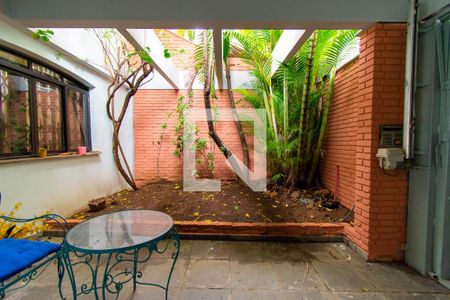 Casa à venda com 187m², 3 quartos e 4 vagas Casa à venda com 187m², 3 quartos e 4 vagasJardim