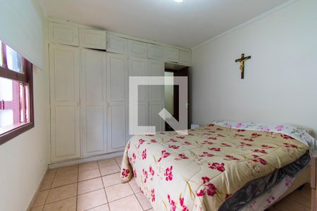 Casa à venda com 187m², 3 quartos e 4 vagas Casa à venda com 187m², 3 quartos e 4 vagasSuíte