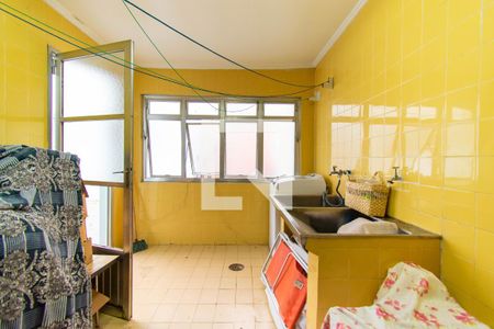 Casa à venda com 187m², 3 quartos e 4 vagas Casa à venda com 187m², 3 quartos e 4 vagasÁrea de Serviço