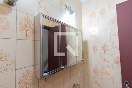 Casa à venda com 187m², 3 quartos e 4 vagas Casa à venda com 187m², 3 quartos e 4 vagasBanheiro