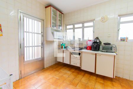 Casa à venda com 187m², 3 quartos e 4 vagas Casa à venda com 187m², 3 quartos e 4 vagasCozinha