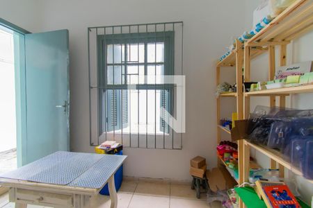 Casa à venda com 187m², 3 quartos e 4 vagas Casa à venda com 187m², 3 quartos e 4 vagasEdícula