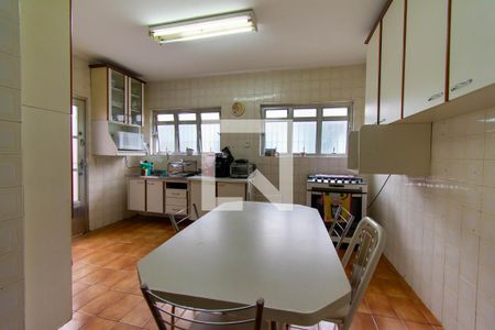 Casa à venda com 187m², 3 quartos e 4 vagas Casa à venda com 187m², 3 quartos e 4 vagasCopa