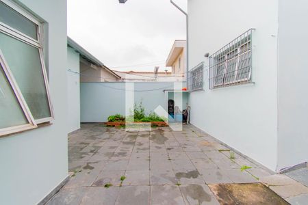 Casa à venda com 187m², 3 quartos e 4 vagas Casa à venda com 187m², 3 quartos e 4 vagasQuintal