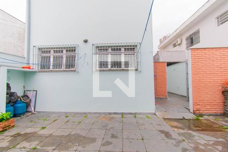 Casa à venda com 187m², 3 quartos e 4 vagas Casa à venda com 187m², 3 quartos e 4 vagasQuintal