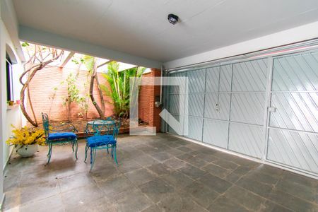 Casa à venda com 187m², 3 quartos e 4 vagas Casa à venda com 187m², 3 quartos e 4 vagasJardim/Garagem