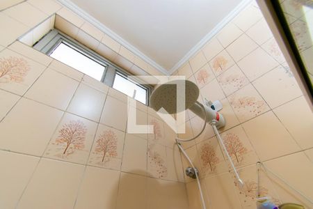 Casa à venda com 187m², 3 quartos e 4 vagas Casa à venda com 187m², 3 quartos e 4 vagasBanheiro Corredor