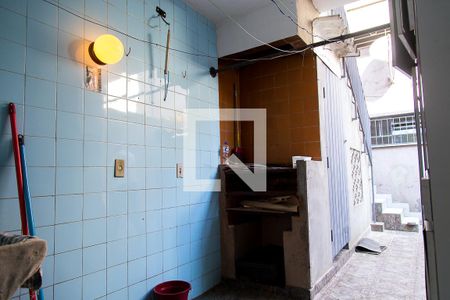 Casa à venda com 189m², 3 quartos e 2 vagasÁrea de Serviço