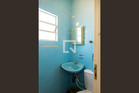 Casa à venda com 189m², 3 quartos e 2 vagasBanheiro da Edícula