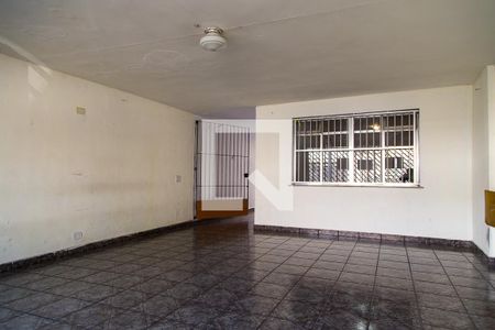 Casa à venda com 189m², 3 quartos e 2 vagasGaragem