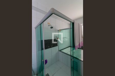 Casa à venda com 513m², 5 quartos e 6 vagasBanheiro da Suíte 3