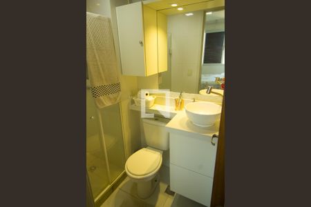 Apartamento para alugar com 50m², 2 quartos e 1 vaga Apartamento para alugar com 50m², 2 quartos e 1 vagaBanheiro da Suíte