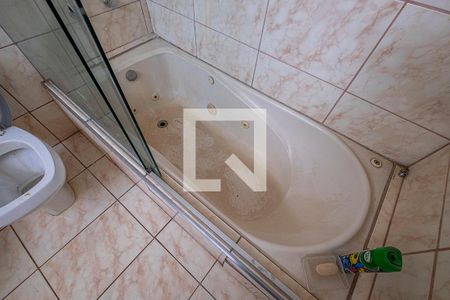 Suíte - Banheiro de apartamento à venda com 4 quartos, 185m² em Jardim Paulista, São Paulo