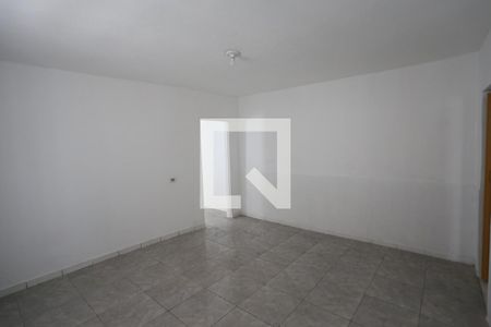 Quarto 1 de casa para alugar com 2 quartos, 50m² em Vila Paranaguá, São Paulo