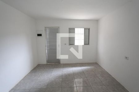 Sala de casa para alugar com 2 quartos, 50m² em Vila Paranaguá, São Paulo