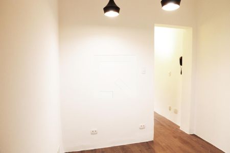 Sala de kitnet/studio para alugar com 1 quarto, 30m² em Santa Cecilia, São Paulo