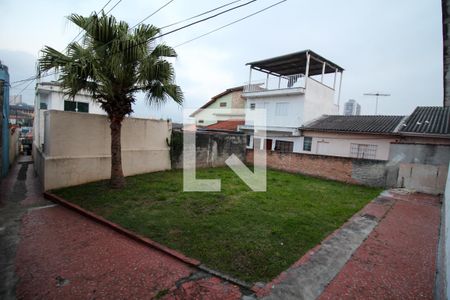 Casa para alugar com 384m², 2 quartos e sem vagaQuintal