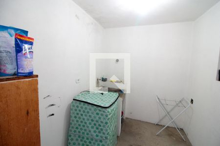 Casa para alugar com 384m², 2 quartos e sem vagaLavanderia