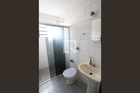 Casa à venda com 179m², 3 quartos e 2 vagasBanheiro Social