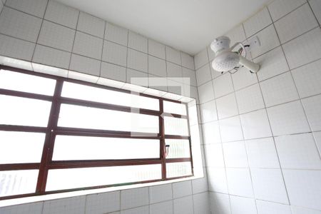 Casa à venda com 179m², 3 quartos e 2 vagasBanheiro Social