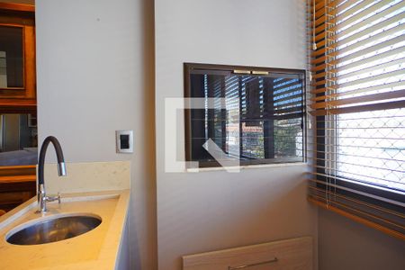 Sala de apartamento à venda com 3 quartos, 90m² em Passo D’areia, Porto Alegre